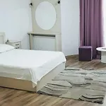 Lorena Old Town 布加勒斯特